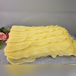 Vintage Cynthia Rowley Yellow Light Weight Fringed Ruffled Throw Blanket 76x60